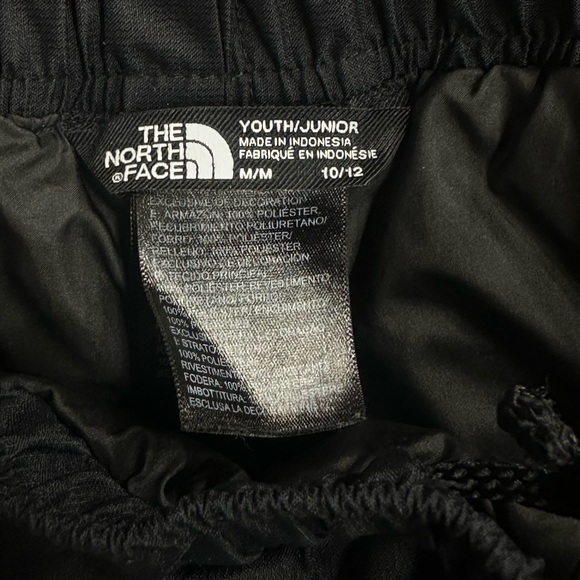The North Face Black dryvent insulated Pants youth /juniors - Picture 5 of 6